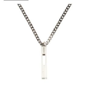 Authentic GUCCI
G Bar Pendant Necklace